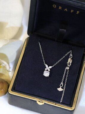 Like-New Graff Diamond Necklace (Delicate Butterfly Design, Adjustable)